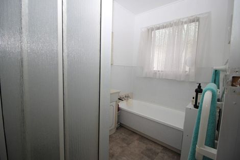 Photo of property in 28b Pollen Street, Woodville, 4920