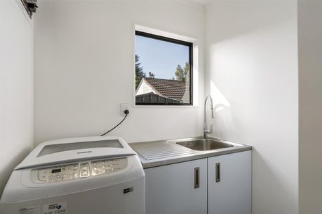 Photo of property in 4 Bishoprick Crescent, Te Puke, 3119