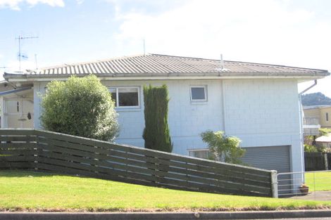 Photo of property in 2 Bay View Terrace, Tairua, 3508