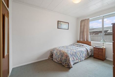 Photo of property in 29a Salford Avenue, Redwood, Christchurch, 8051