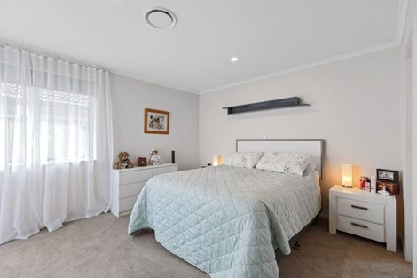 Photo of property in 65 Carrington Drive, Papamoa Beach, Papamoa, 3118