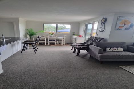 Photo of property in 35a Ross Crescent, Fairfield, Hamilton, 3214