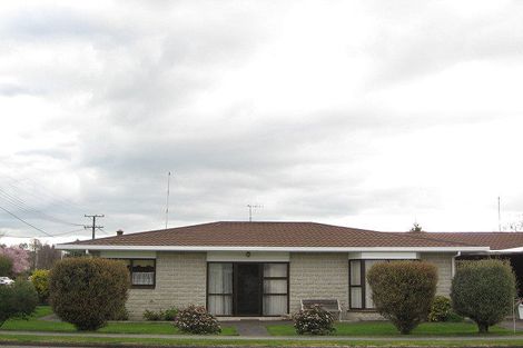 Photo of property in 1 Gow Street, Waipukurau, 4200