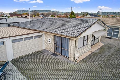 Photo of property in 16b Grey Street, Glenholme, Rotorua, 3010
