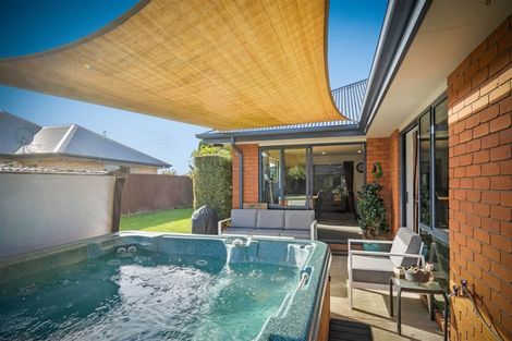 Photo of property in 31 Vasari Grange, Rolleston, 7614