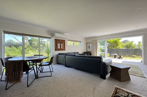Photo of property in 190 Helston Road, Paparangi, Wellington, 6037