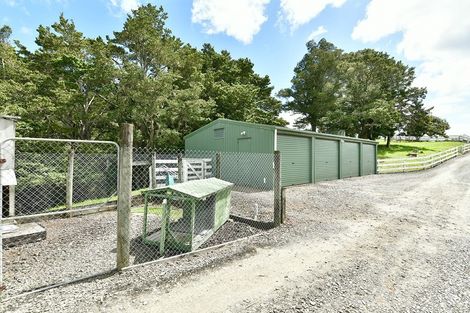 Photo of property in 167 Anderson Road, Helensville, 0875
