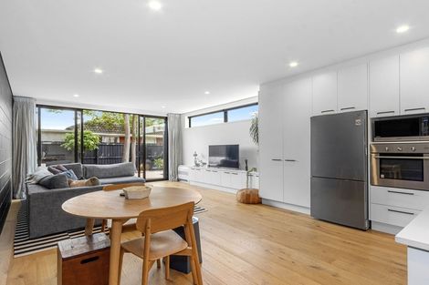 Photo of property in 4/19 Champion Street, Edgeware, Christchurch, 8013