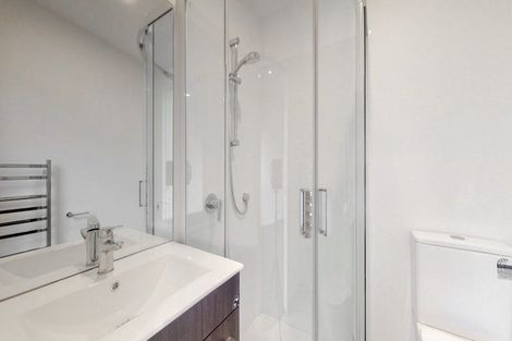 Photo of property in 7/62 Spenmoor Street, Newlands, Wellington, 6037