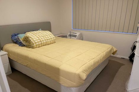 Photo of property in 2 Cathcart Close, Pukekohe, 2120