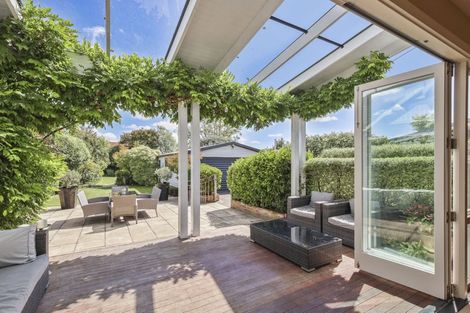 Photo of property in 35 Aylmer Street, Somerfield, Christchurch, 8024