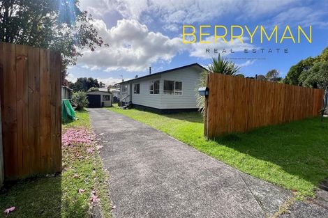 Photo of property in 5 John F Kennedy Place, Glen Eden, Auckland, 0602