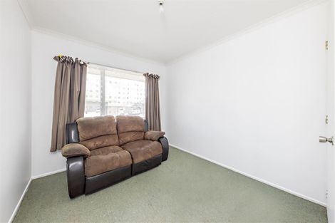 Photo of property in 1/11 Solveig Place, Randwick Park, Auckland, 2105