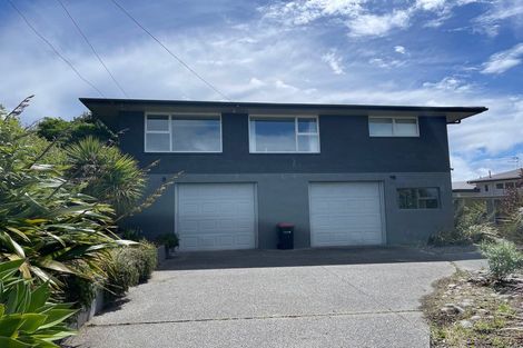 Photo of property in 124 Major Hornbrook Road, Mount Pleasant, Christchurch, 8081