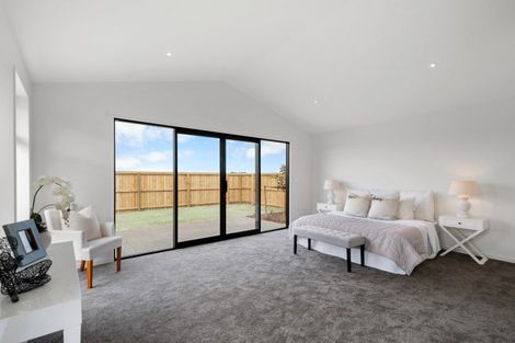 Photo of property in 49 Kingsdowne Drive, West Melton, 7618