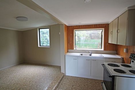 Photo of property in 77 Test Street, South Hill, Oamaru, 9400