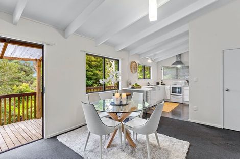 Photo of property in 2/19 Seaview Road, Glenfield, Auckland, 0629