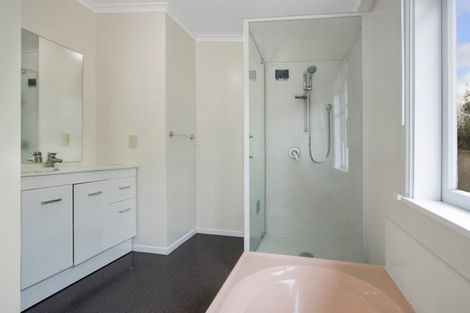 Photo of property in 10b Henry Road, Katikati, 3129