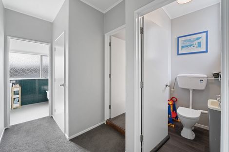 Photo of property in 4 Aotea Crescent, Gore, 9710