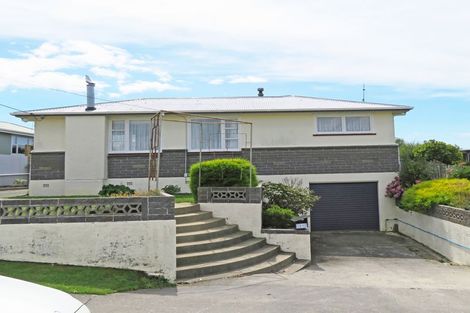 Photo of property in 21 Perth Street, South Hill, Oamaru, 9400