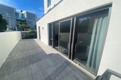 Photo of property in 2/20 Esplanade, Sumner, Christchurch, 8081