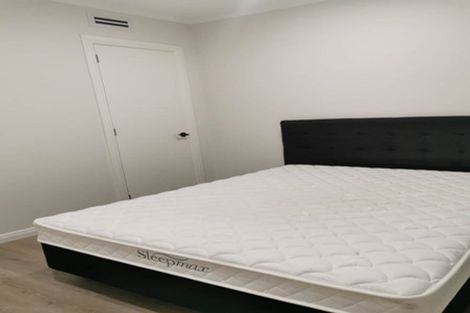 Photo of property in 3 Haku Road, Flat Bush, Auckland, 2019