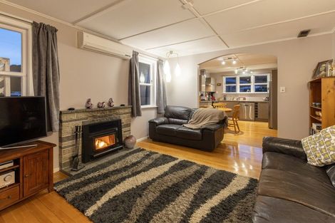 Photo of property in 4 Brazier Grove, Paraparaumu, 5032