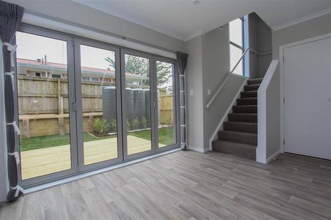 Photo of property in 27a Southsea Crescent, Silverdale, Hamilton, 3216