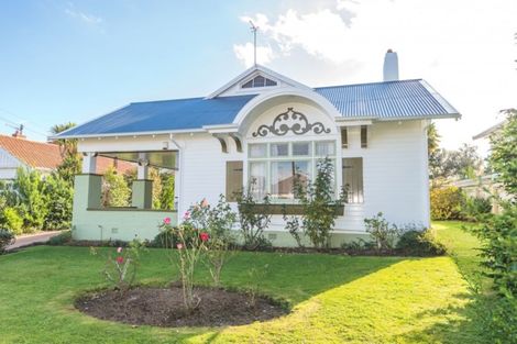 Photo of property in 25 Brassey Road, Saint Johns Hill, Whanganui, 4500
