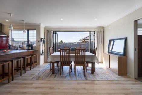 Photo of property in 42 Peter Hall Drive, Kelvin Grove, Palmerston North, 4414