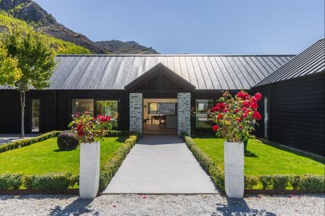 Photo of property in Butel Park, 15 Essex Avenue, Arrowtown, 9302