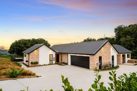 Photo of property in 26 Old Sheepyard Lane, Onewhero, Tuakau, 2697