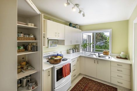 Photo of property in 27 Amritsar Street, Khandallah, Wellington, 6035