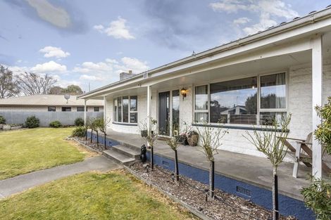 Photo of property in 8 Gibbs Drive, Woodend, 7610