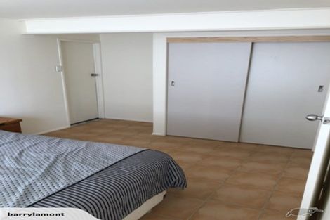 Photo of property in 2a Hoskins Avenue, Hillsborough, Auckland, 1042