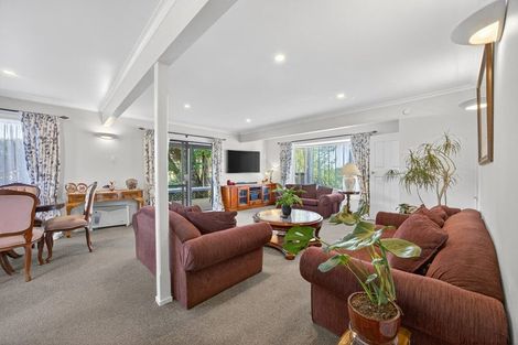 Photo of property in 13 Glucina Avenue, West Harbour, Auckland, 0618