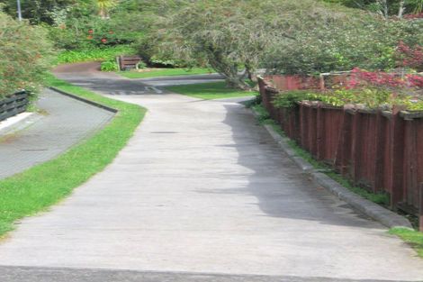 Photo of property in 60 Mayfair Crescent, Mairangi Bay, Auckland, 0630