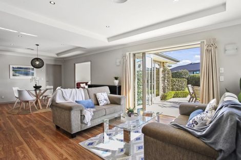 Photo of property in 35 Country Palms Drive, Halswell, Christchurch, 8025