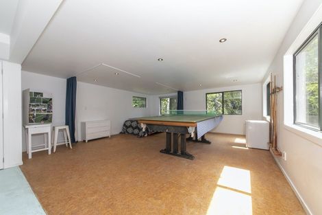 Photo of property in 53 Rayner Road, Piha, New Lynn, 0772