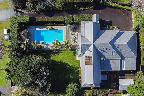 Photo of property in 16 Shortland Street, Lower Vogeltown, New Plymouth, 4310