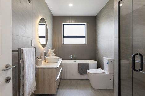 Photo of property in 69 Milns Road, Halswell, Christchurch, 8025