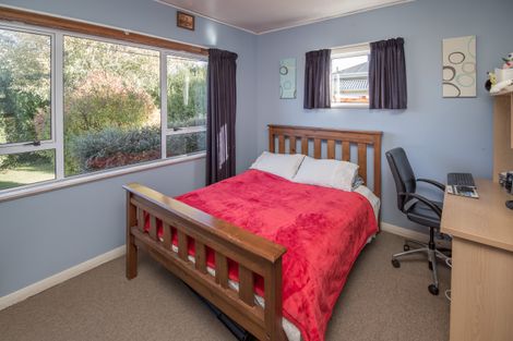 Photo of property in 332 Waterloo Road, Islington, Christchurch, 8042