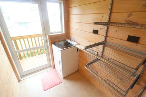 Photo of property in 28 Okura River Road, Okura, Albany, 0792