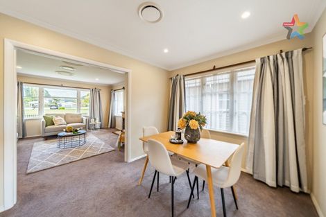 Photo of property in 9 The Square, Manor Park, Lower Hutt, 5019