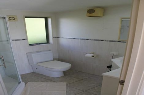 Photo of property in 20 Greenridge Court, Glenfield, Auckland, 0629