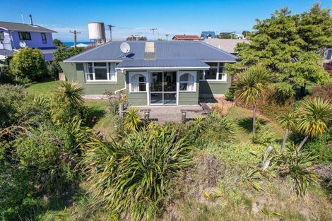 Photo of property in 1 Lindsay Terrace, Motunau, Waipara, 7387
