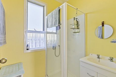 Photo of property in 11a Queen Street, Waitara, 4320