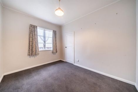 Photo of property in 8 Mcparland Street, Ebdentown, Upper Hutt, 5018