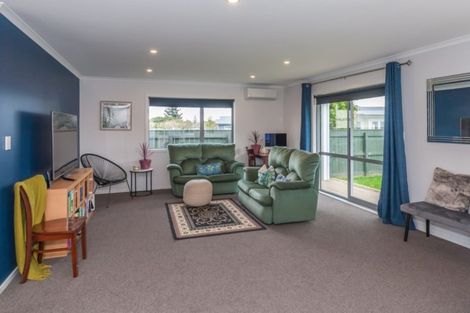 Photo of property in 2a Rutland Street, Levin, 5510