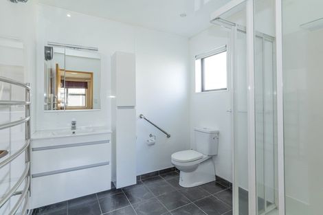 Photo of property in 14 Saint Cuthbert Place, Omarama, 9412